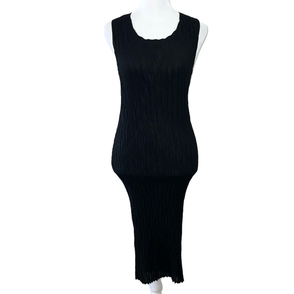 EVOL New York Women’s Black Sleeveless Crinkled Dress Size Small